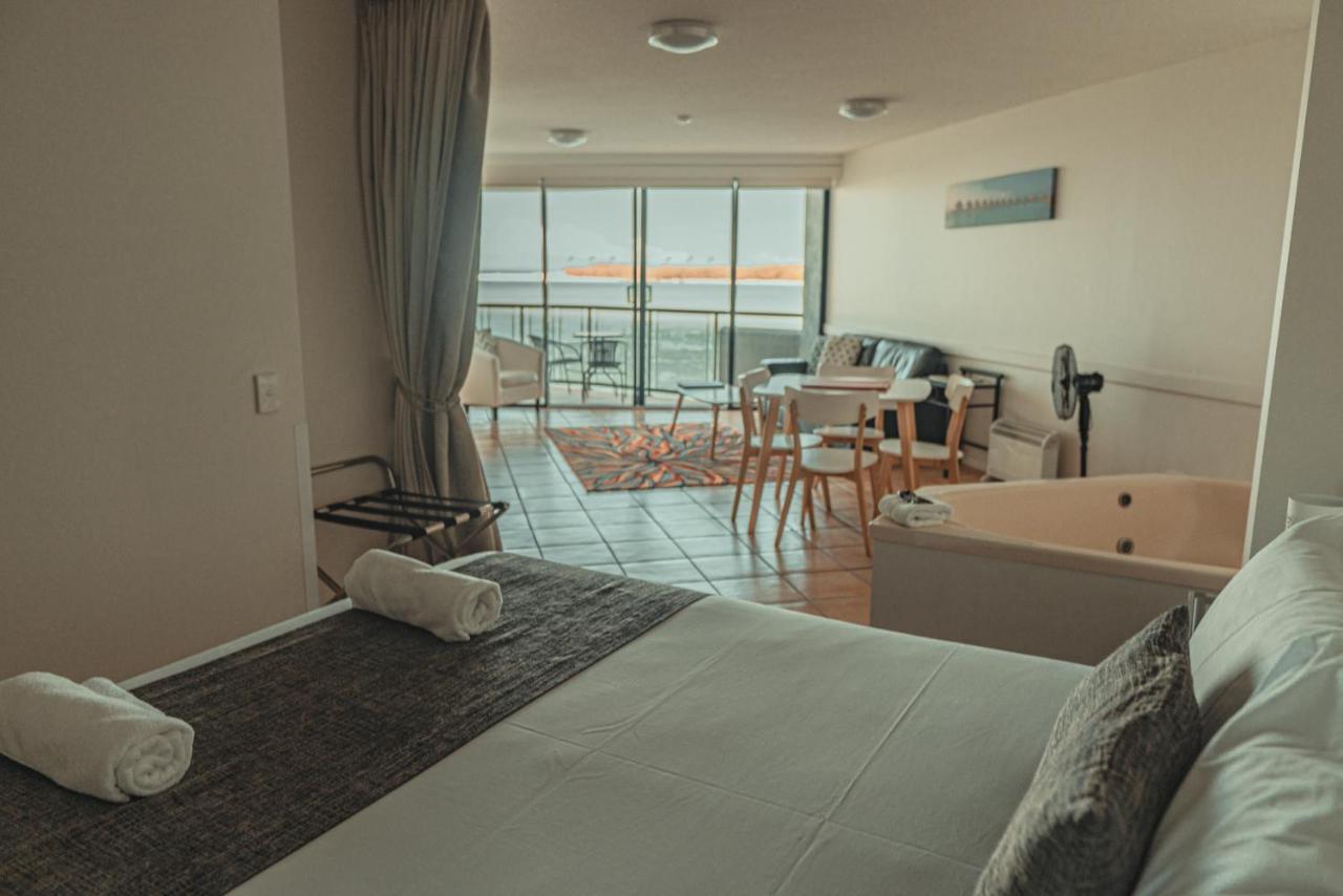 Aparthotel La Promenade Caloundra Esterno foto